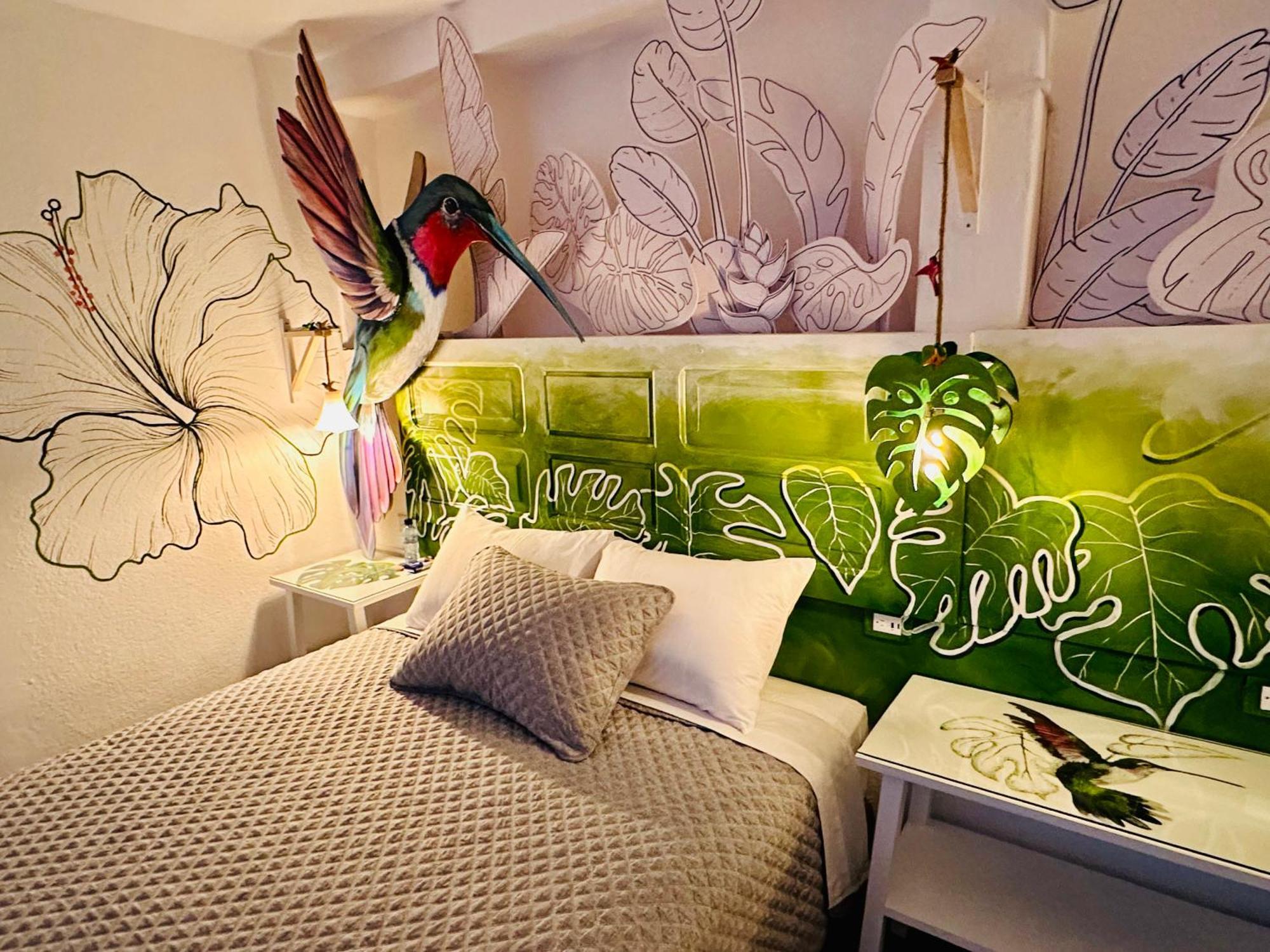 Y Arte 3* Antigua